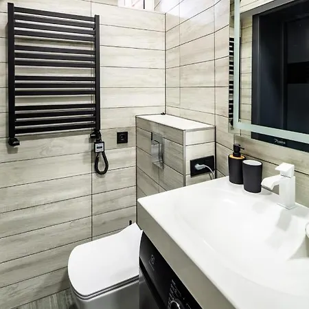 Stylish In The Center Apartman Lviv